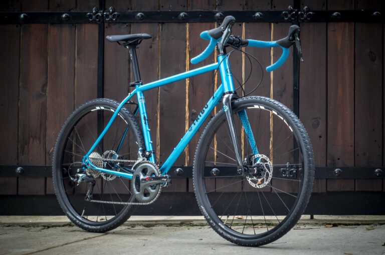 Tribu Gravel Bike - Dedacciai